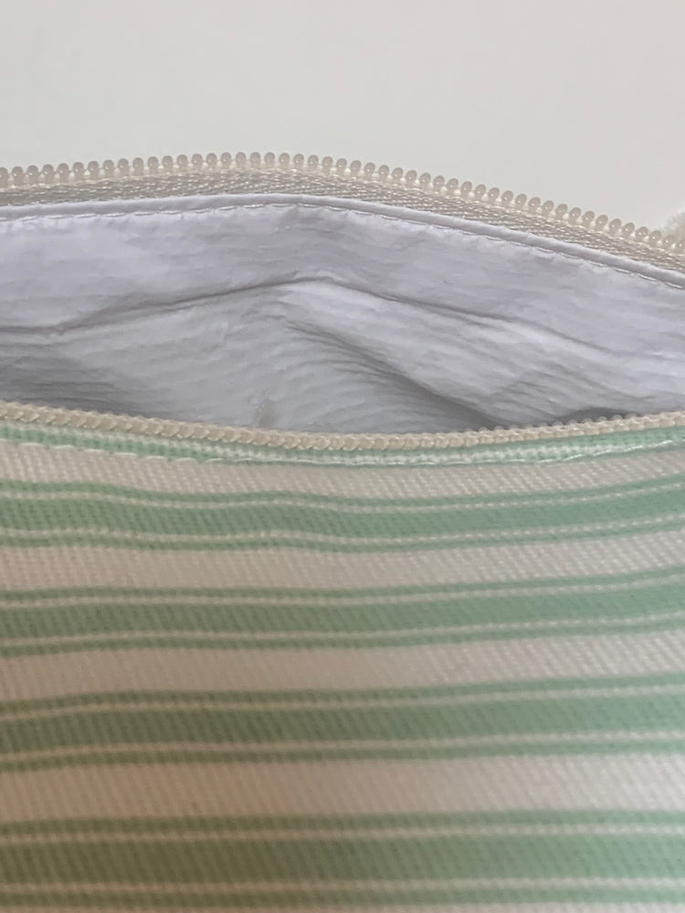 Kit Necessaire e Sabonete Mon Enfant