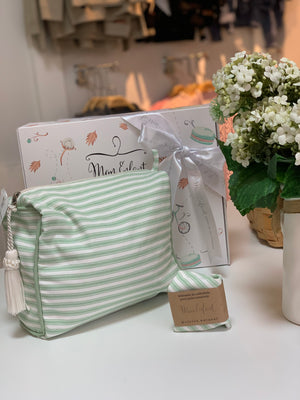 Kit Necessaire e Sabonete Mon Enfant